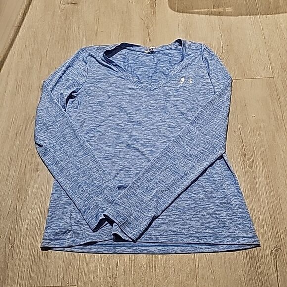 Under armour light weight long sleeve - Picture 1 of 2